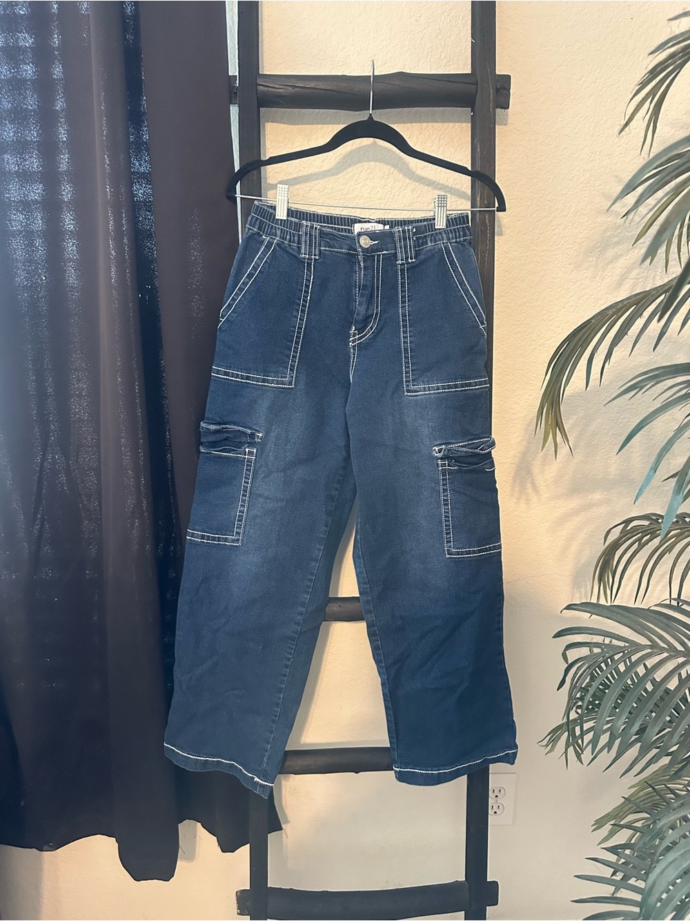 Rue21 Men's Navy Relaxed Cargo Jeans
